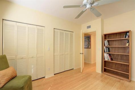 6175 S Mirror Lake Drive Sebastian FL 32958