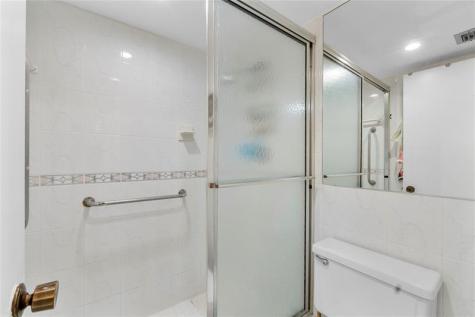 7750 W Mcnab Road Tamarac FL 33321