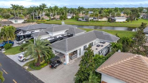633 N Cortez Drive Margate FL 33068