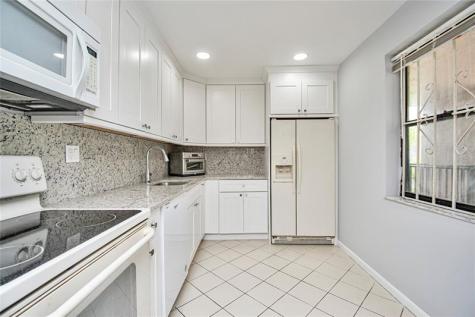 8150 W Mcnab Road Tamarac FL 33321