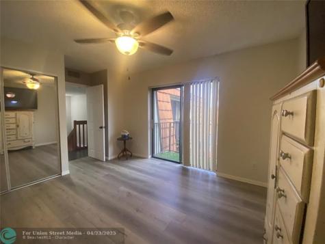 1301 SW 120th Way Davie FL 33325