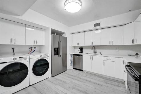 2800 N 46th Avenue Hollywood FL 33021