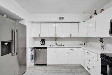 2800 N 46th Avenue Hollywood FL 33021