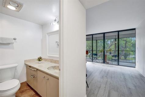 2800 N 46th Avenue Hollywood FL 33021