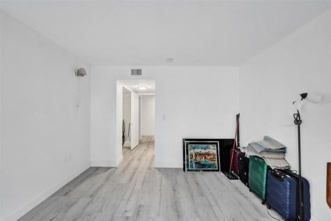 2800 N 46th Avenue Hollywood FL 33021