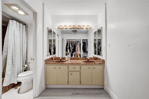 2800 N 46th Avenue Hollywood FL 33021