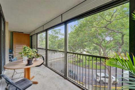 2800 N 46th Avenue Hollywood FL 33021