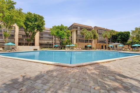 2800 N 46th Avenue Hollywood FL 33021