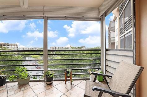 1400 Saint Charles Place Pembroke Pines FL 33026