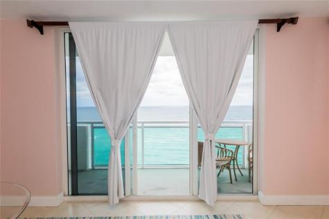 3001 S Ocean Drive Hollywood FL 33019