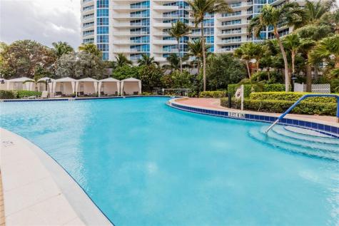 3001 S Ocean Drive Hollywood FL 33019