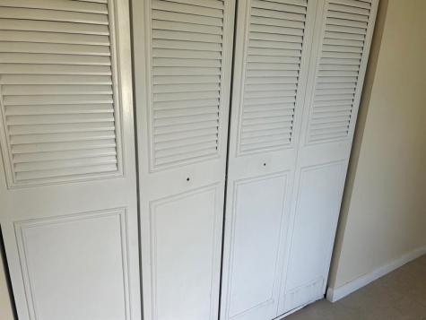 712 Sunny Pine Way Greenacres FL 33415