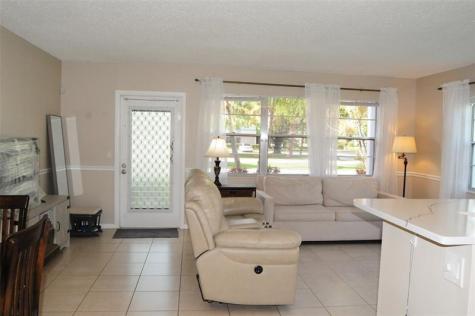 1 Newport A Deerfield Beach FL 33442