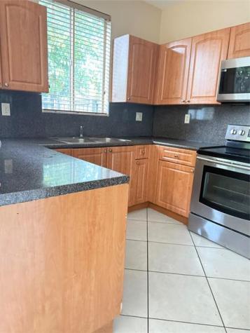 1433 SE 24th Court Homestead FL 33035