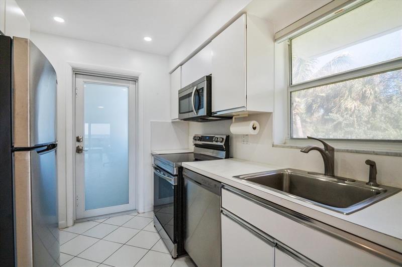 1620 N Ocean Boulevard Pompano Beach FL 33062