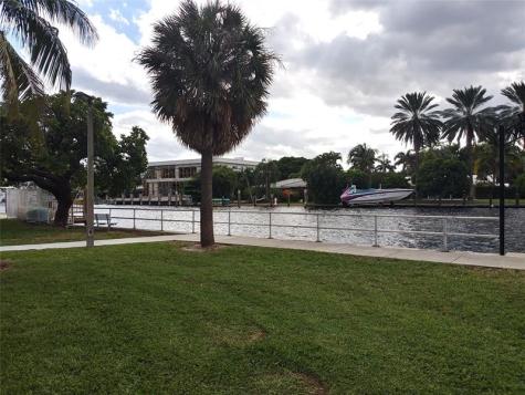 3201 SE 12th Street Pompano Beach FL 33062