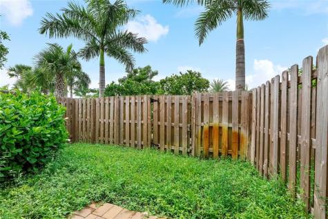15987 SW 2nd Place Pembroke Pines FL 33027