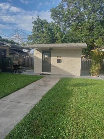 2901 Jackson Street Hollywood FL 33020