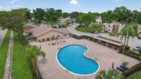 950 NW 80th Avenue Margate FL 33063