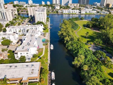 2840 NE 14th Street Causeway Pompano Beach FL 33062