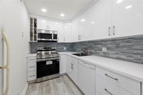 2840 NE 14th Street Causeway Pompano Beach FL 33062