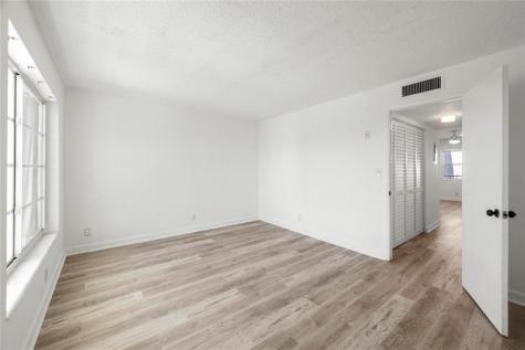 2840 NE 14th Street Causeway Pompano Beach FL 33062
