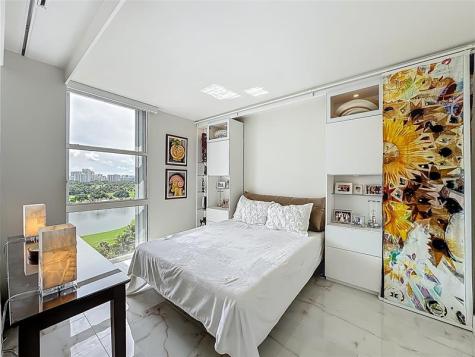 3625 N Country Club Drive Aventura FL 33180