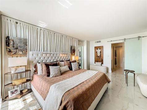 3625 N Country Club Drive Aventura FL 33180