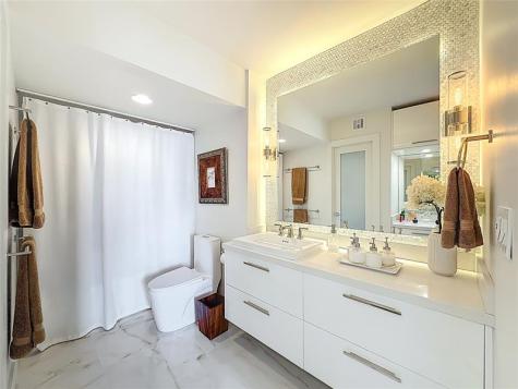 3625 N Country Club Drive Aventura FL 33180