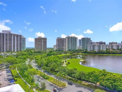3625 N Country Club Drive Aventura FL 33180