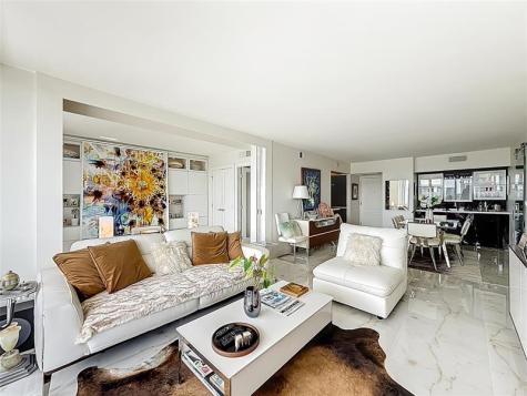 3625 N Country Club Drive Aventura FL 33180