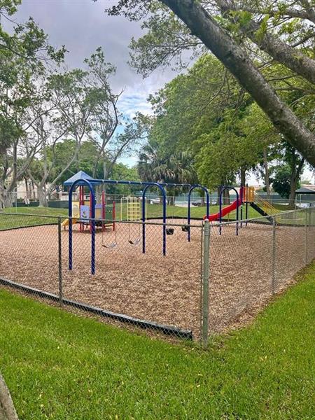 2304 S Cypress Bend Drive Pompano Beach FL 33069