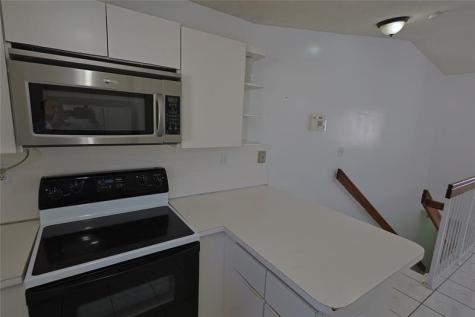 3250 W 70th Street Hialeah FL 33018