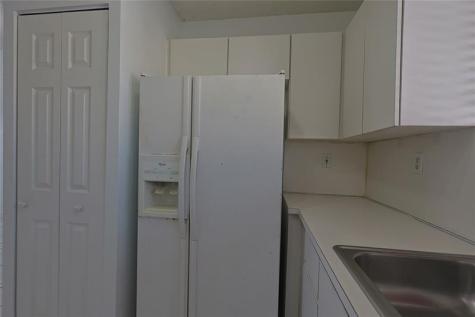 3250 W 70th Street Hialeah FL 33018