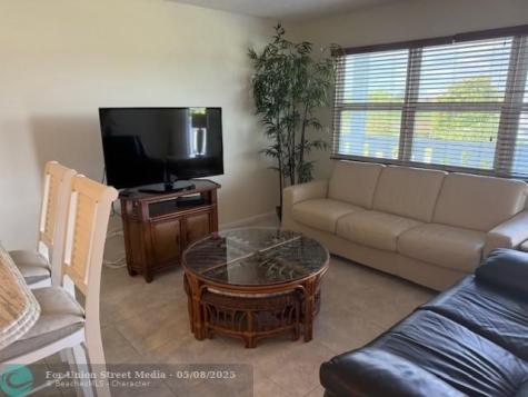 4104 Cambridge E Deerfield Beach FL 33442