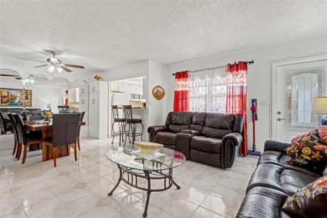 5300 Washington Street Hollywood FL 33021