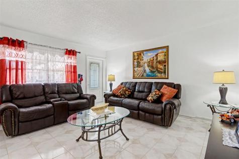 5300 Washington Street Hollywood FL 33021