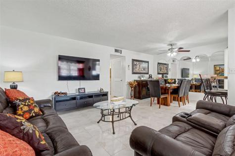 5300 Washington Street Hollywood FL 33021