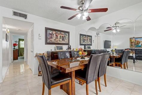 5300 Washington Street Hollywood FL 33021