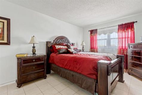 5300 Washington Street Hollywood FL 33021