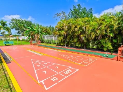 5300 Washington Street Hollywood FL 33021