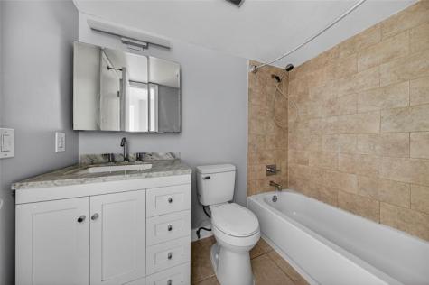 1900 NE 8th Court Fort Lauderdale FL 33304