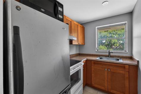 1900 NE 8th Court Fort Lauderdale FL 33304