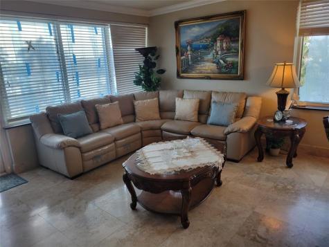 3233 NE 34th Street Fort Lauderdale FL 33308