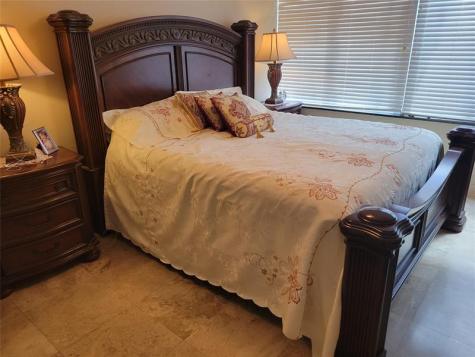 3233 NE 34th Street Fort Lauderdale FL 33308