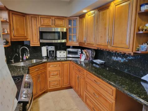 3233 NE 34th Street Fort Lauderdale FL 33308