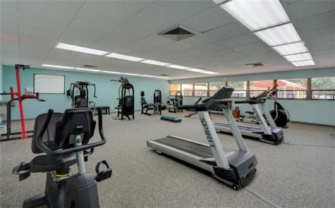 6071 NW 61 Tamarac FL 33319