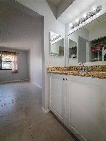 10332 Sunrise Lakes Boulevard Sunrise FL 33322