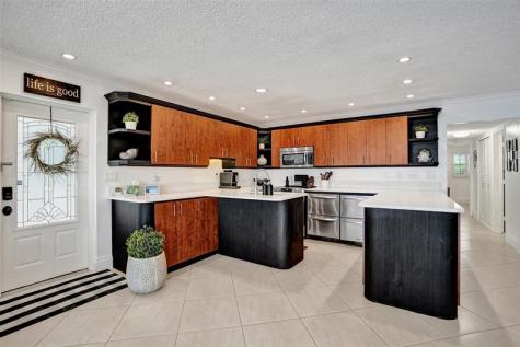 3090 NE 48th Street Fort Lauderdale FL 33308