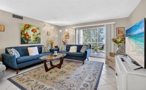 330 NE 26th Avenue Boynton Beach FL 33435